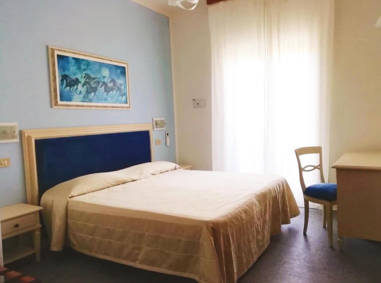 Golf & Beach Hotel ميلانو ماريتيما المظهر الخارجي الصورة
